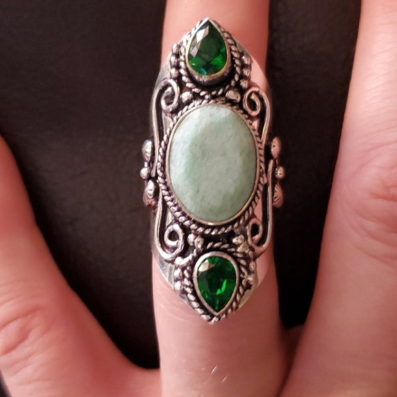 New Huge Chrysoprase and Peridot 925 Silver Statement Ring. - Picture 11 of 16
